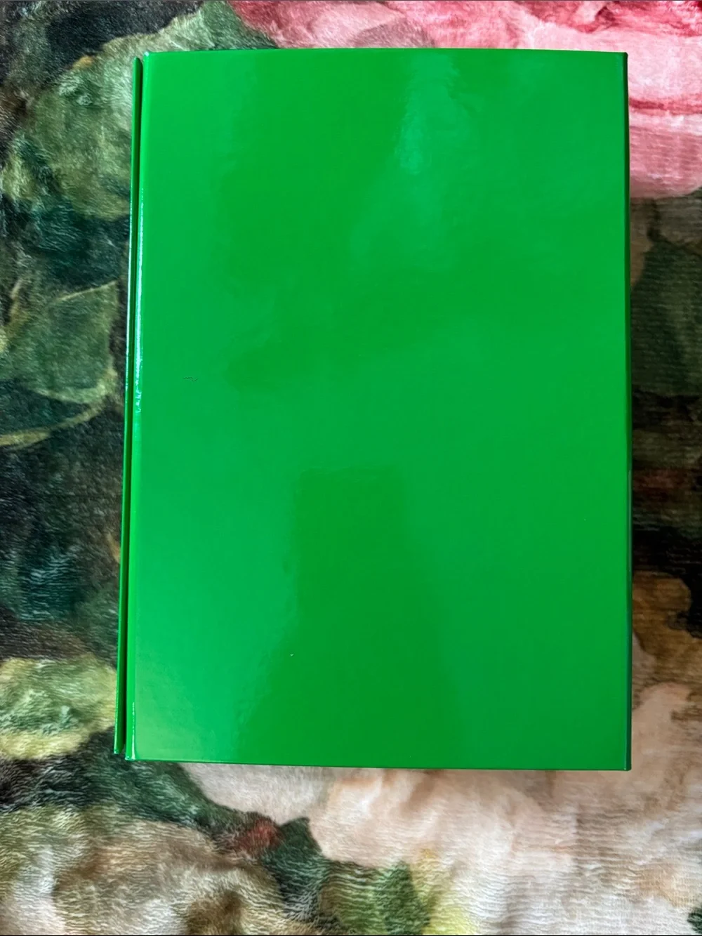Authentic Bottega Veneta Green Magnetic Gift Box 8” x 6” Luxury Presentation Box